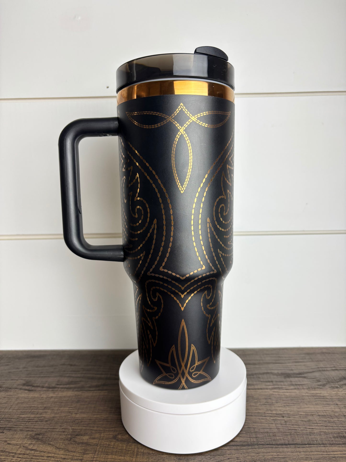 Western Boot Stitch 40oz tumbler